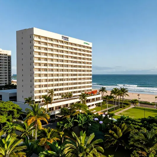 Descubra o Hotel Nacional Inn Guarujá